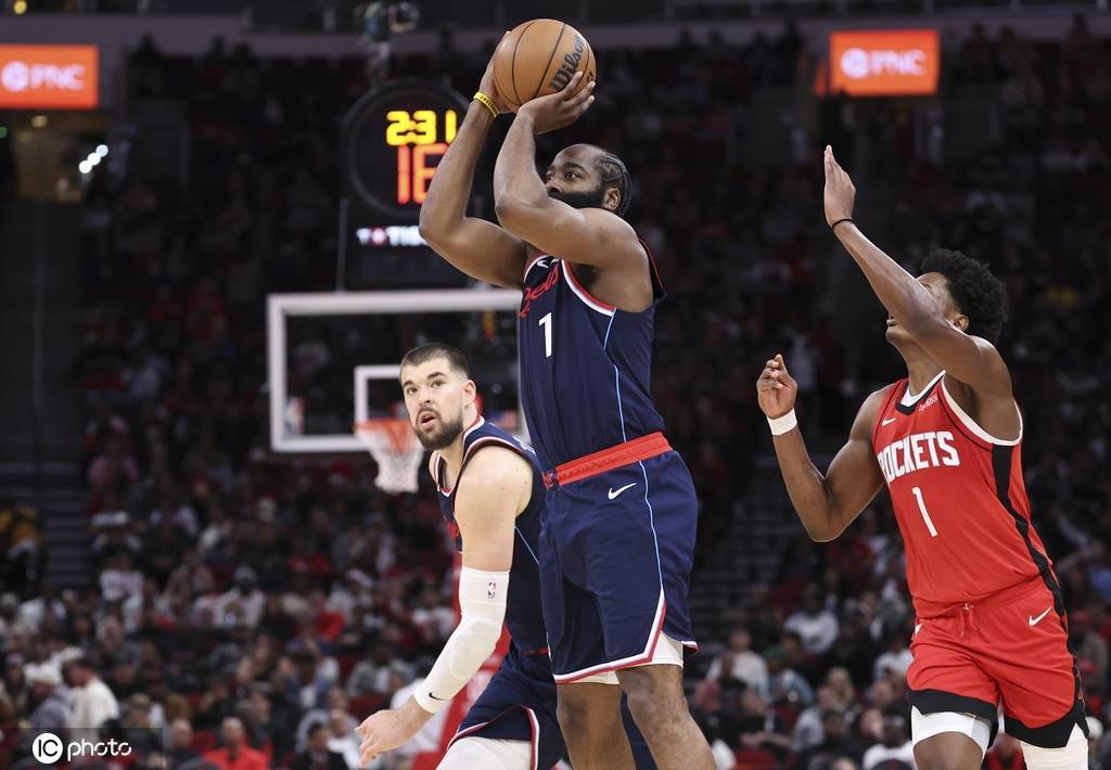 火箭投抢大战耗干老快船 哈登重回休斯顿没有一点爱